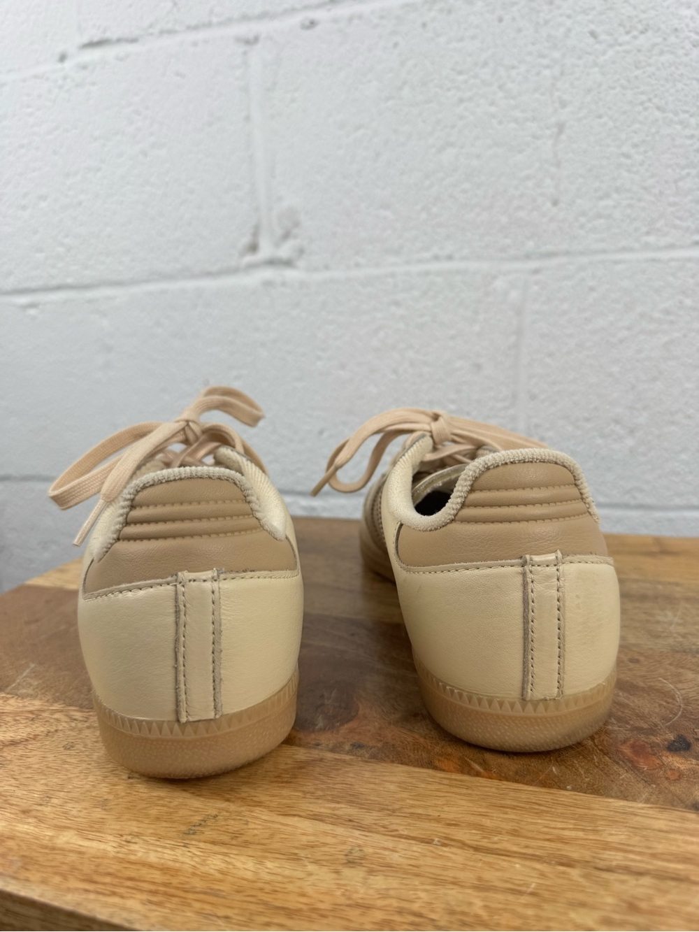 Adidas Originals Samba OG Leather Sneakers Cream/Beige Gum Sole - Picture 4 of 15